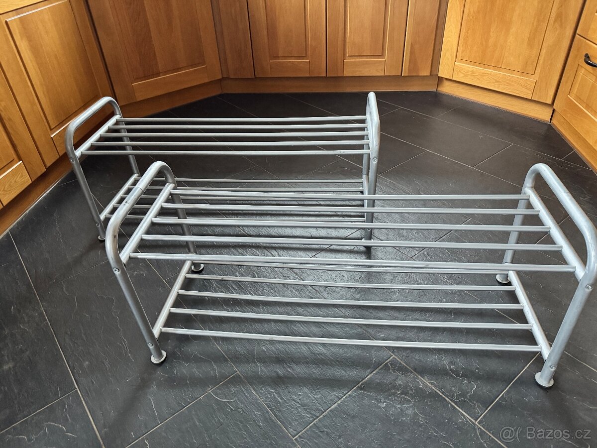 IKEA 2xbotník + 1x velký věšák + 1x malý věšák - 5