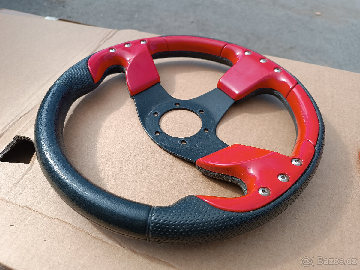 SPORTOVNÍ VOLANT SIK - 5