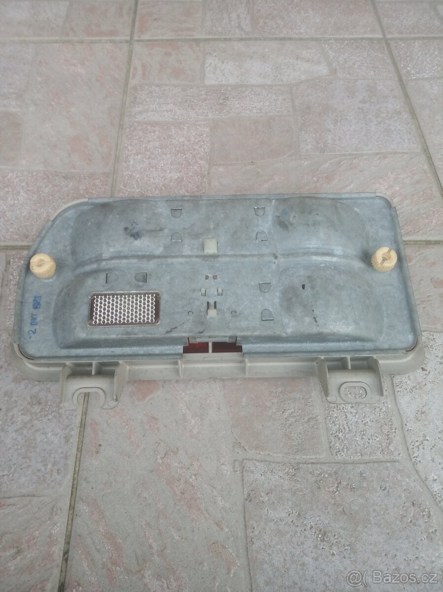 Zadní světlo Audi 80 - 5