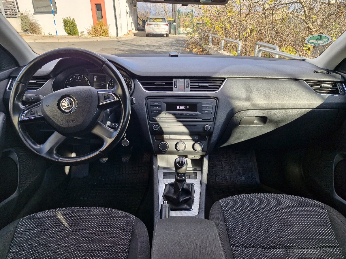 škoda Octavia Combi 2.0 TDI, LED, PDC - 5
