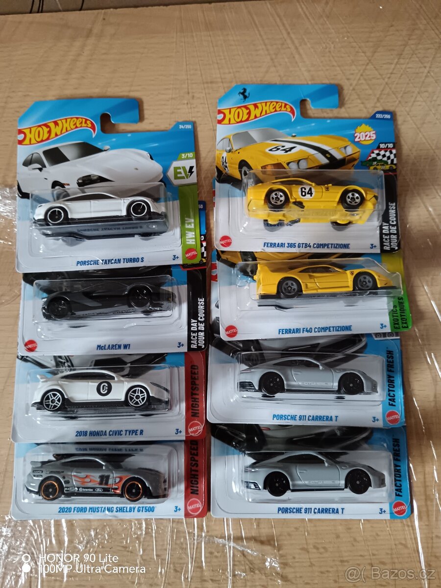 Autíčka Hot wheels a Matchbox - 5