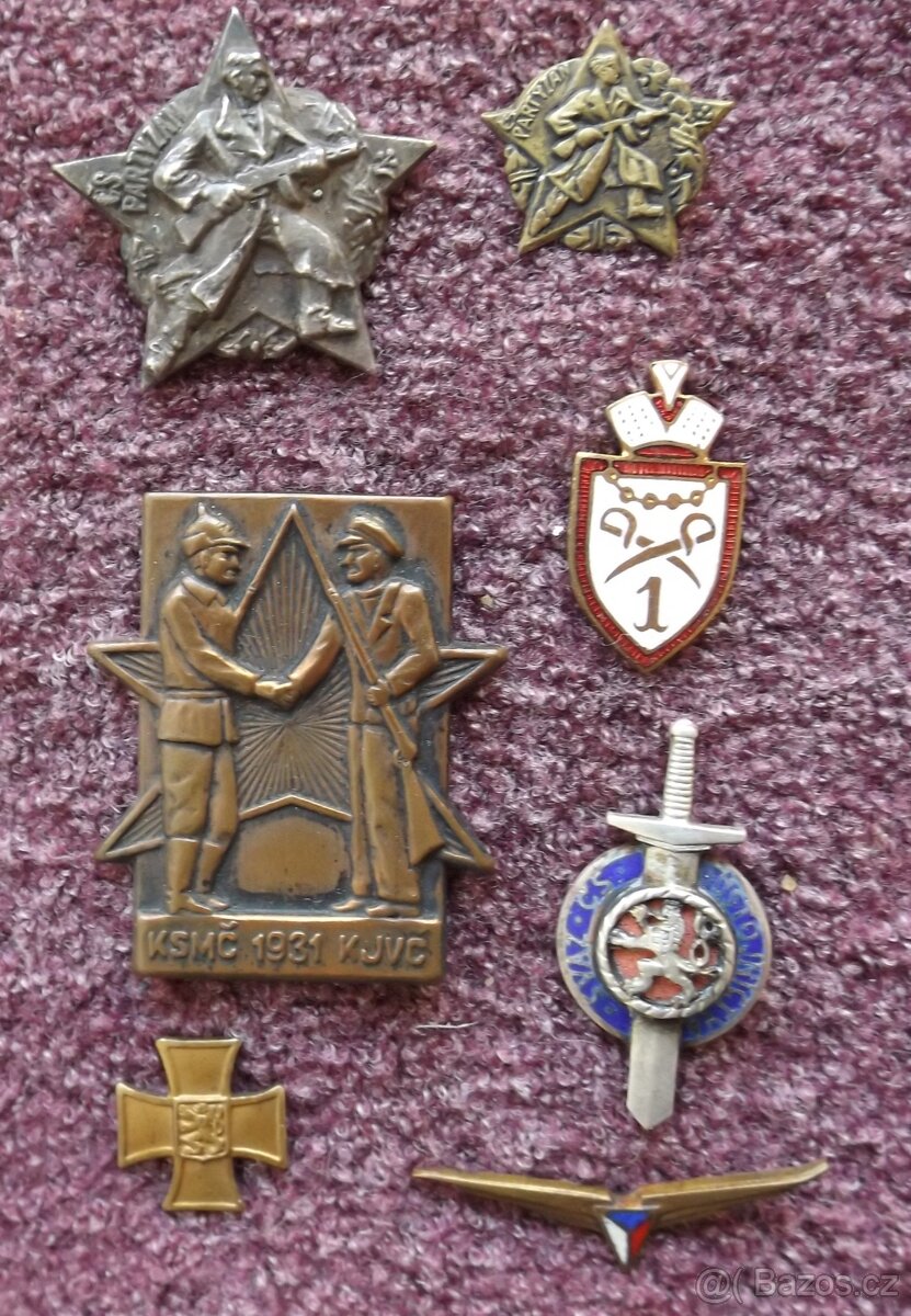 odznaky - různé druhy - 5