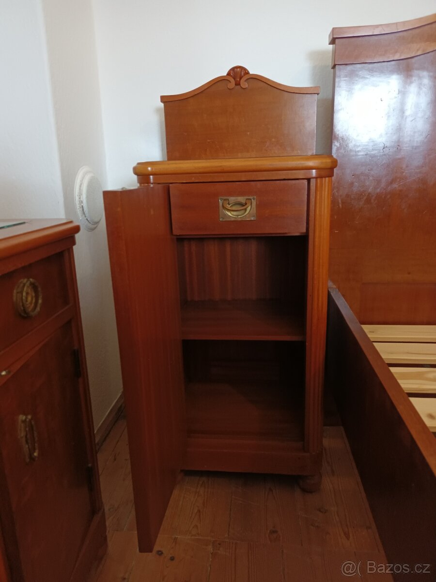 Prodám starožitný nábytek - ložnice. - 5