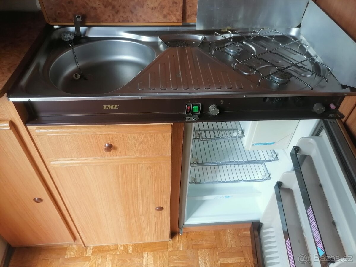 Karavan LMC, Kuhyňka, Koupelna, , Topení - 5