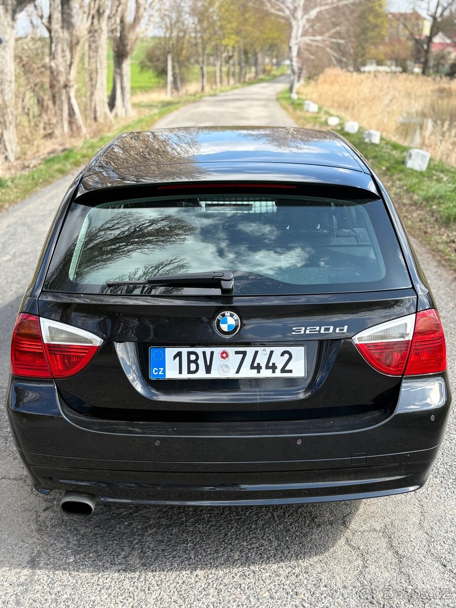 BMW e91 320d 130kw 2008 - 5