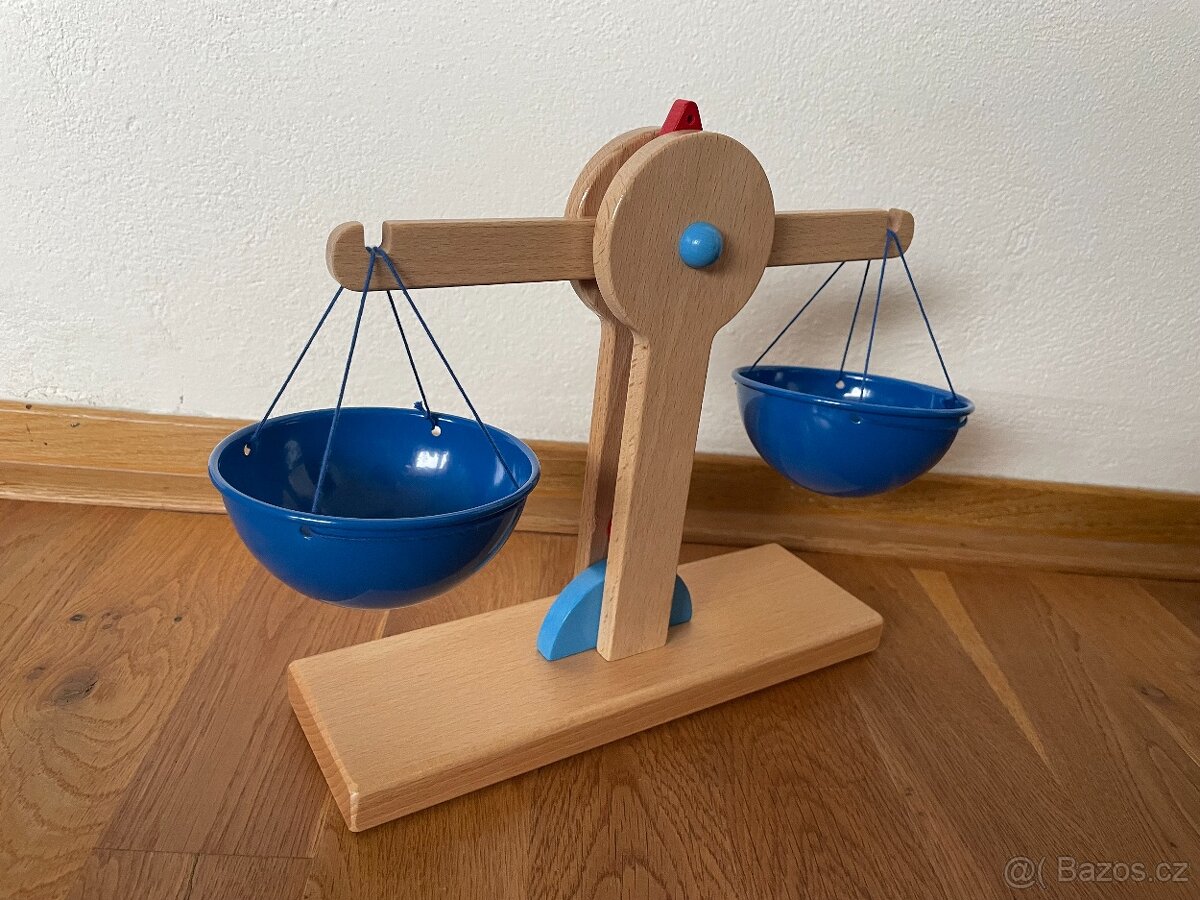 Dřevěná váha HABA - 5