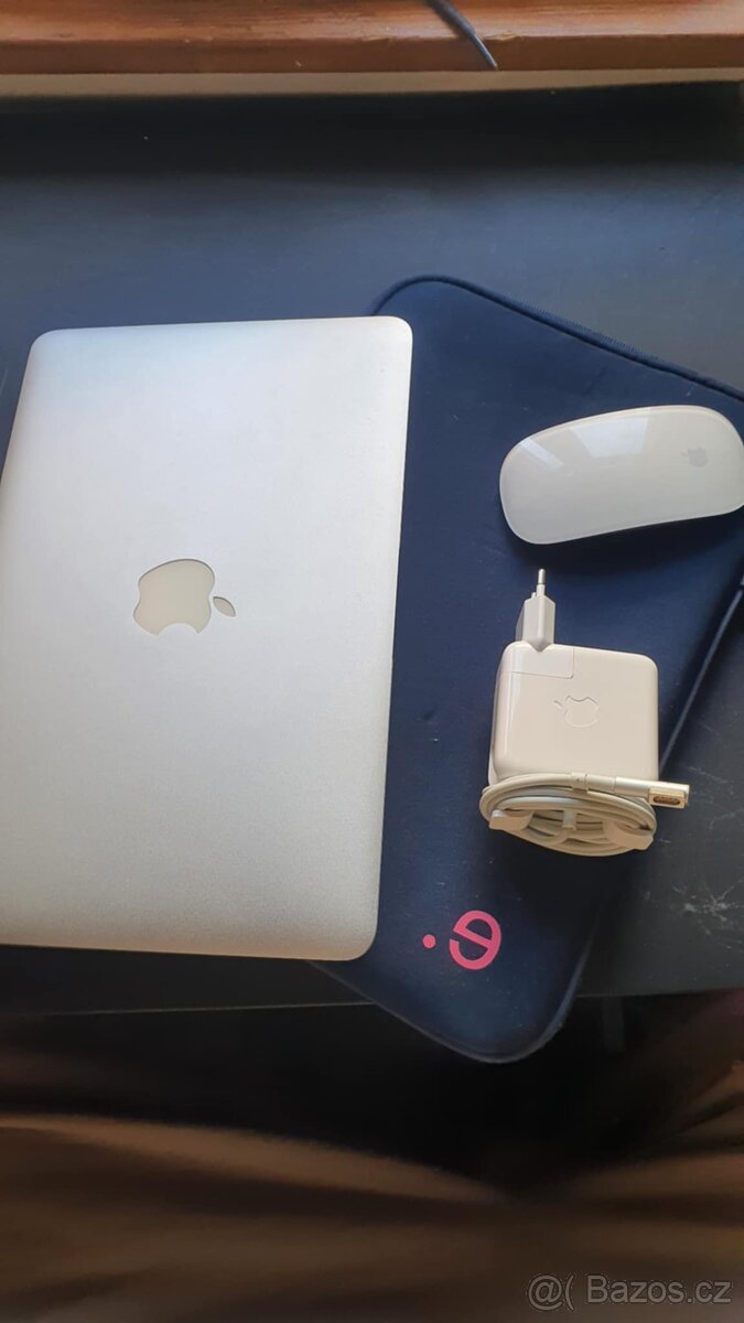 MacBook air 11 - 5