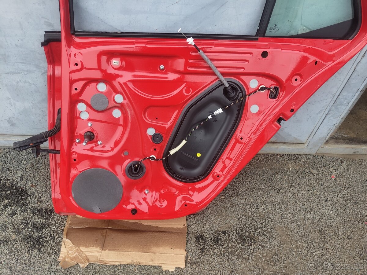 Zadní dveře Fabia III - HB - LF3K - 8T8T - 5