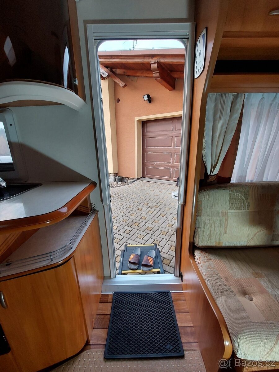 Karavan Hobby Excellent 560 – KLIMATIZACE, PŘEDSTAN, TOP - 5