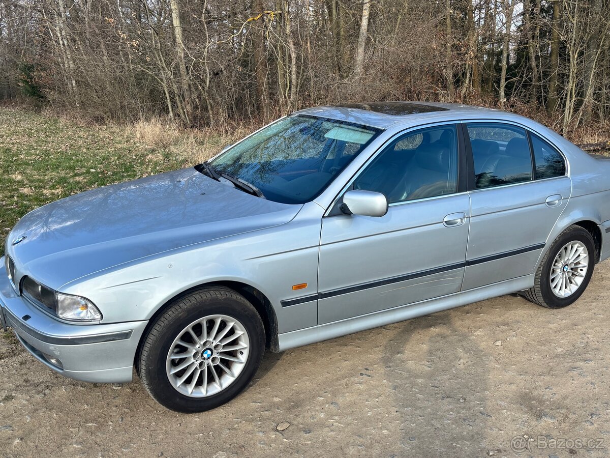 BMW E39 523i - 5