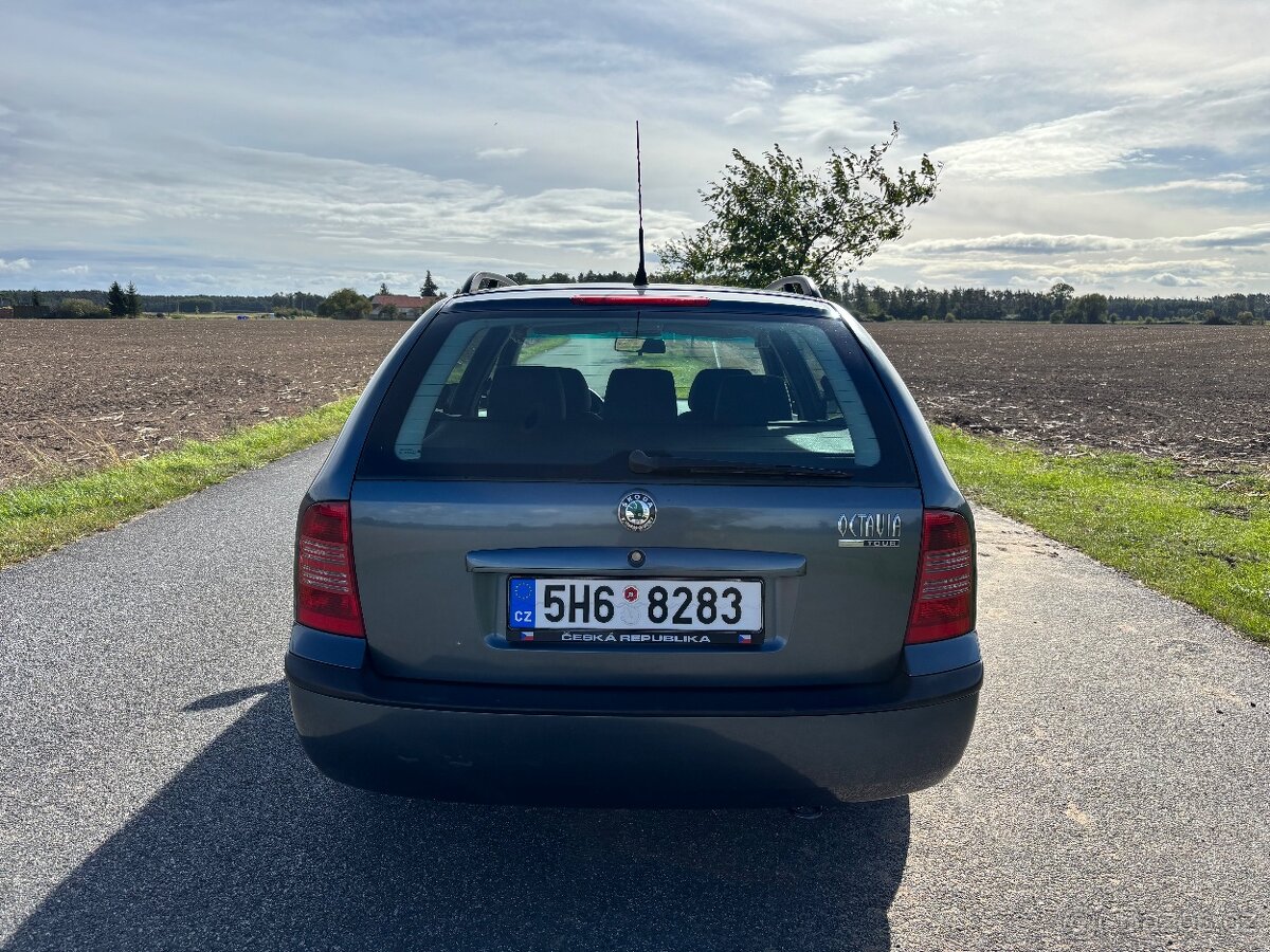 Škoda Octavia Combi 1.6i Tour - po servisu - 5
