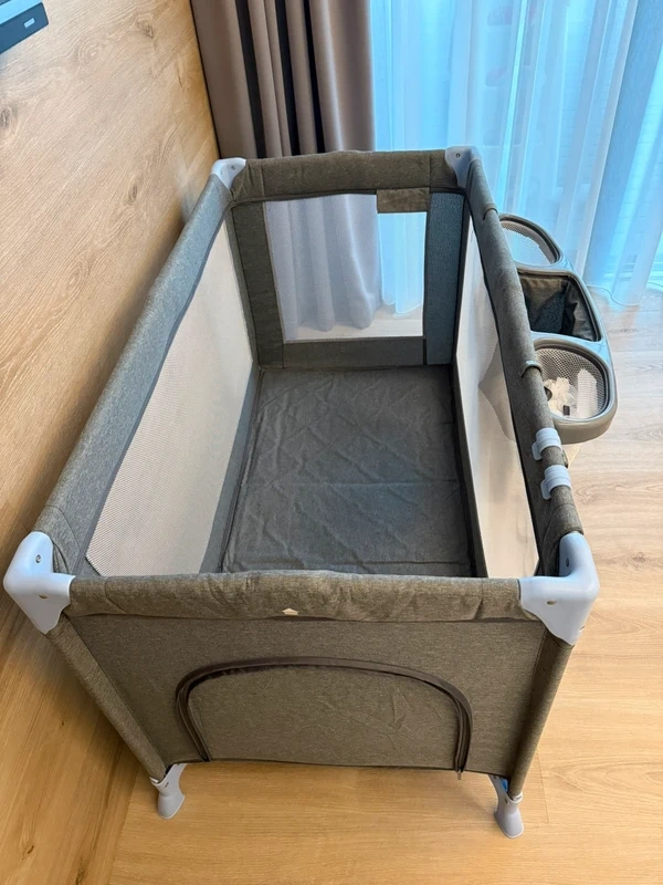 Kinderkraft cestovní postýlka s doplňky - 5