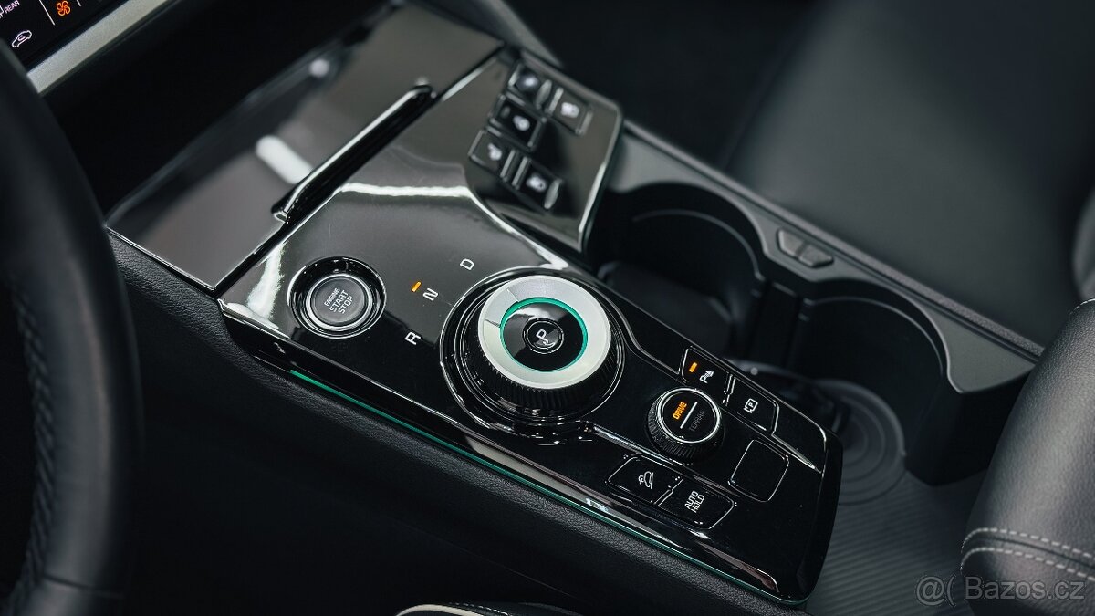 KIA Sportage HEV GT-Line, 169 kw 4x4_RV2023 - 5