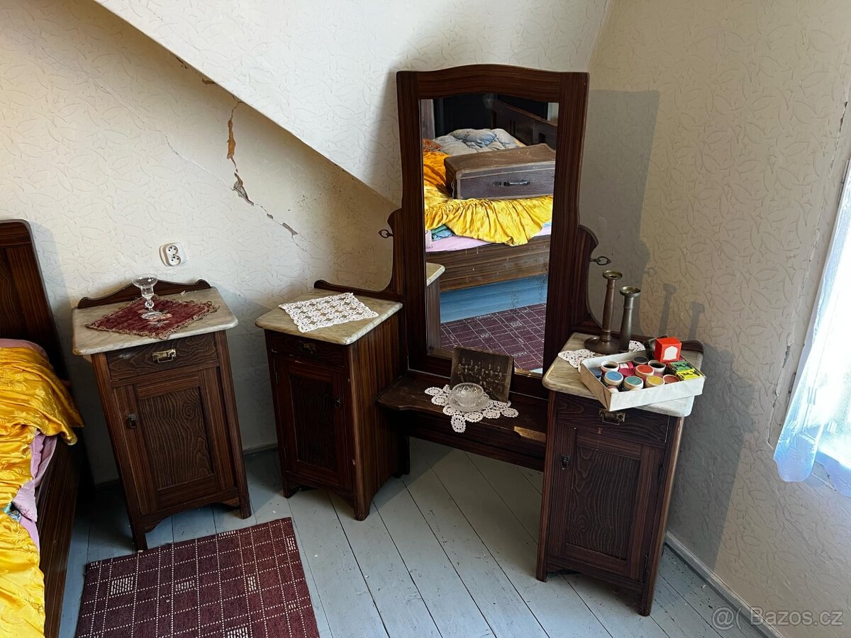 Staré skříně - 5