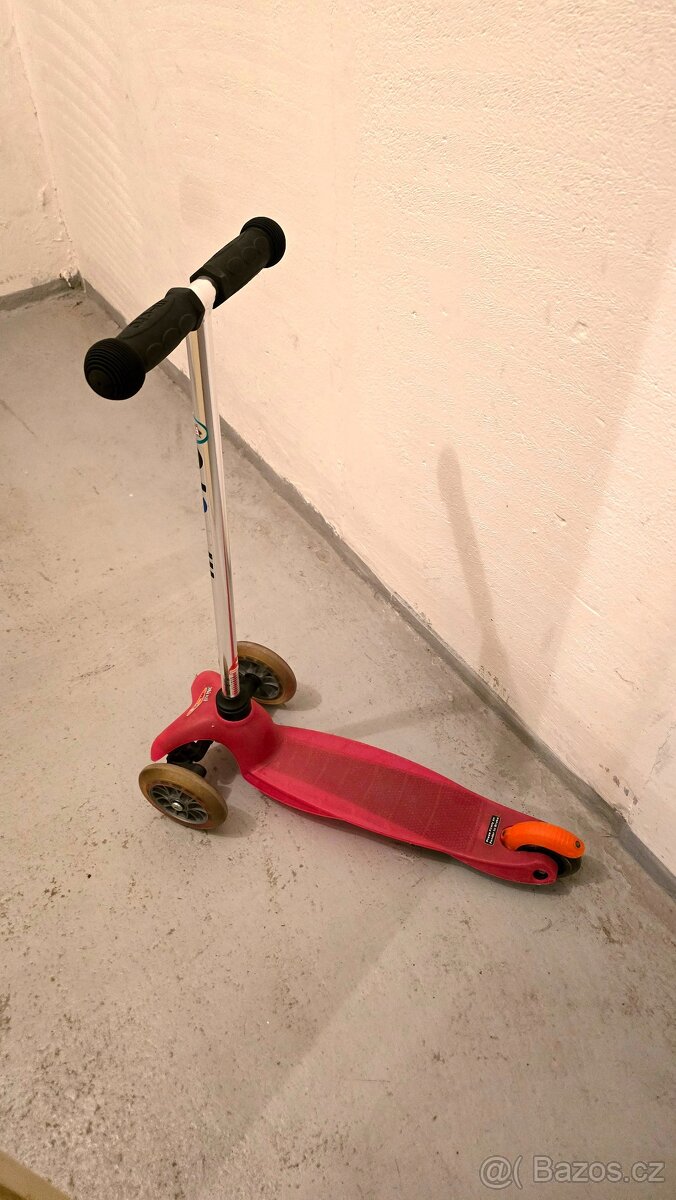 dětská tříkolová koloběžka Mini Micro Classic - 5