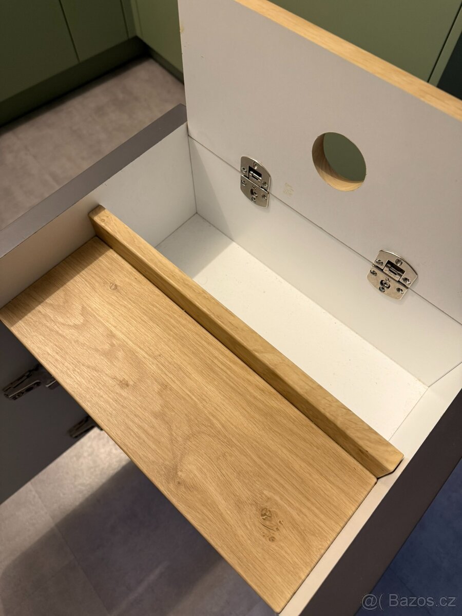 Nová koupelnová skříňka Vitra Sento - 5