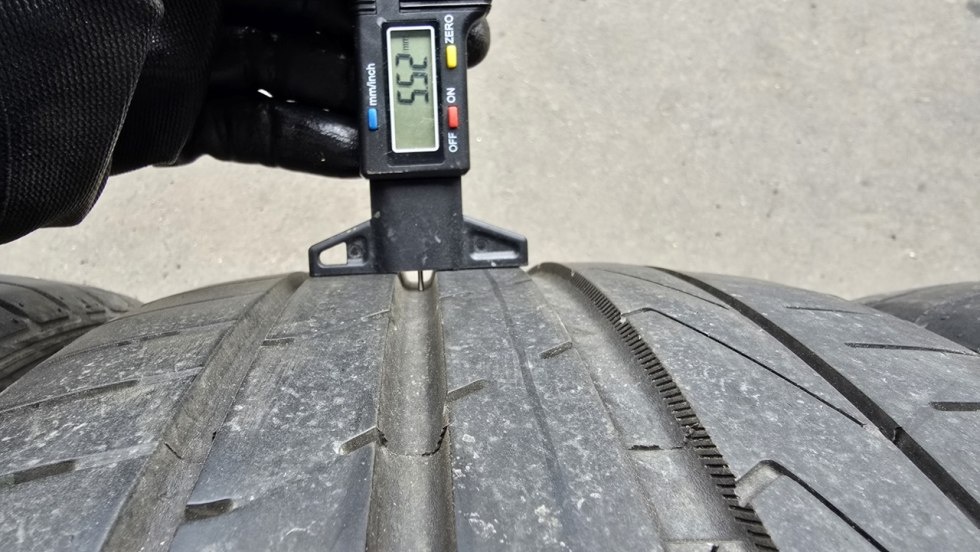 Letní pneu 225/45/17 Hankook - 5