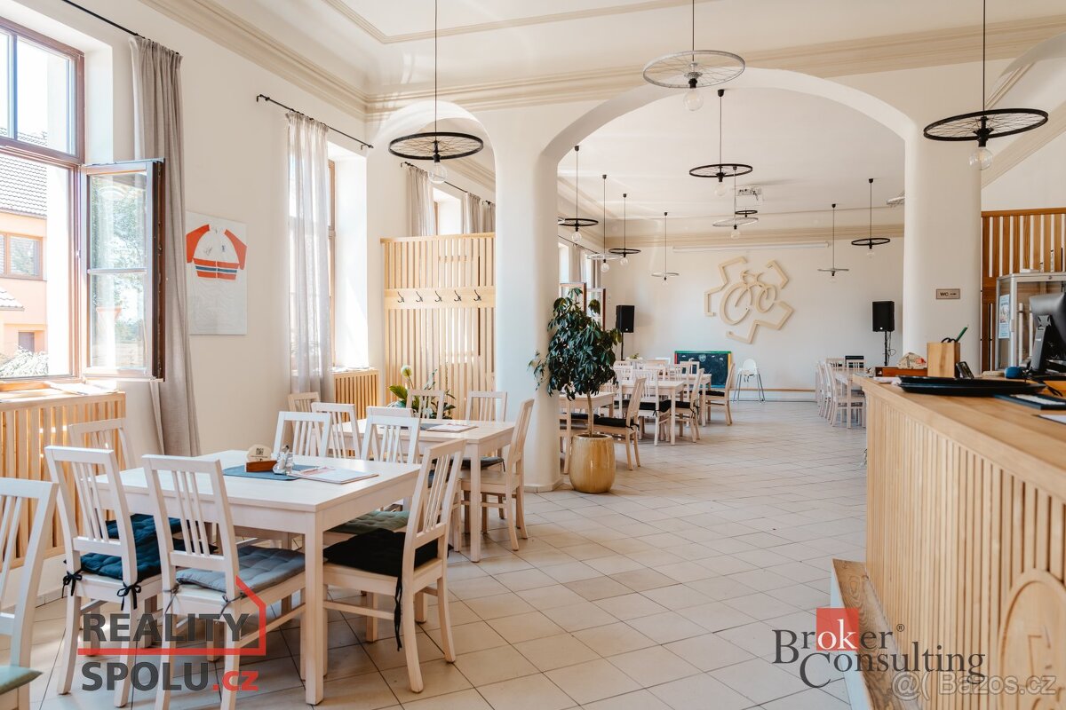 Prodej, komerční/restaurace, 296 m2, Pod Kopečkem 367, 37901 - 5