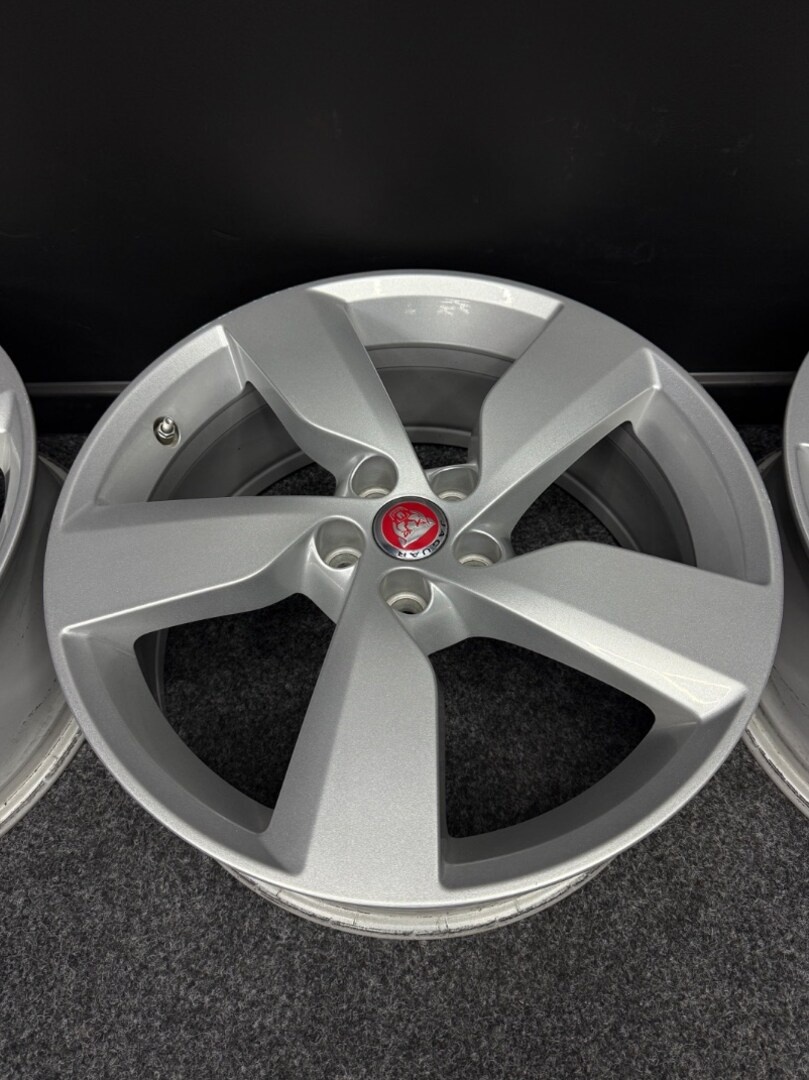 Alu JAGUAR 5x108 19” - 5