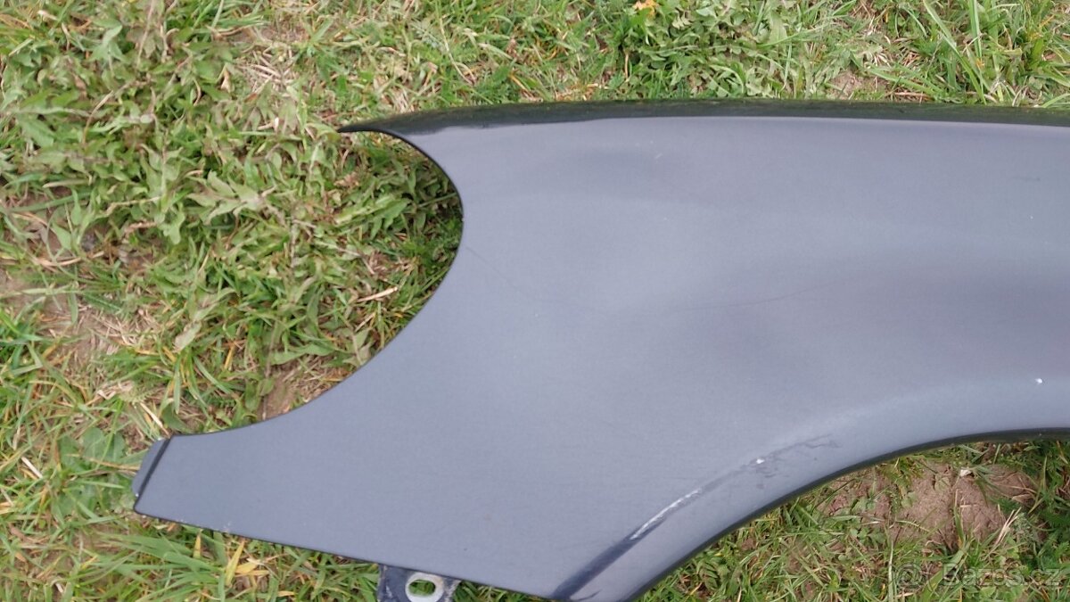 Mercedes W163 - Blatník LP Černý - 5