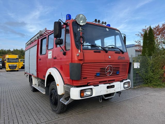 Mercedes-Benz 1222 AF 4x4 Hasičský vůz - 5