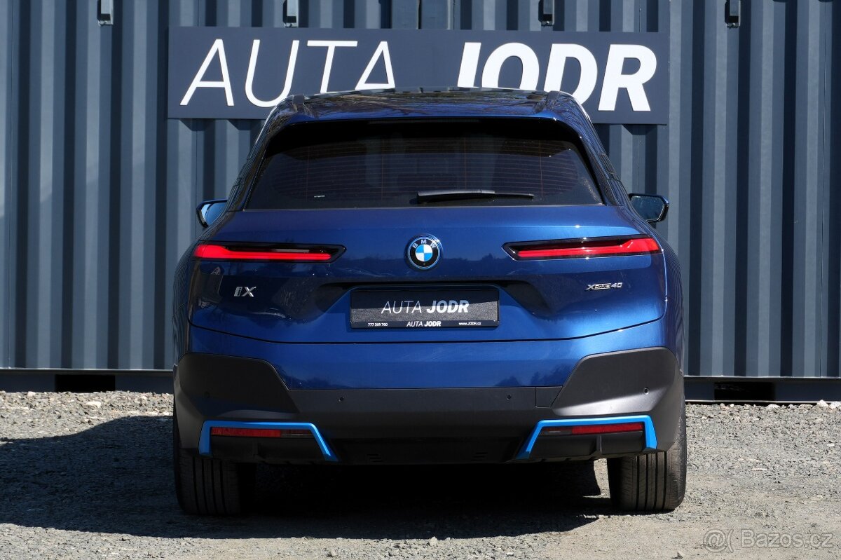 BMW IX 40 xDrive 240 kW, Masáže, Záruka, H/K, SoH 97% - 5