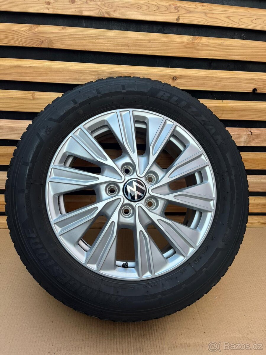 Alu originální kola Volkswagen T7 R17 model Dundrod, 5x120❄ - 5