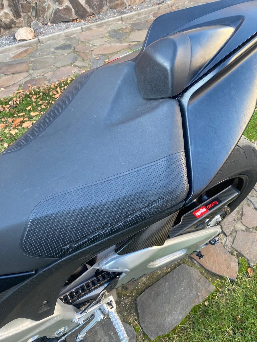 APRILIA TUONO V4 RSV4 - 5