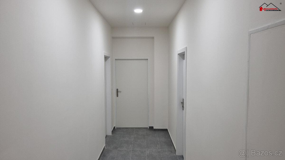 Prostory pro obchody, služby, kancelář, 24 m2, k pronájmu - 5