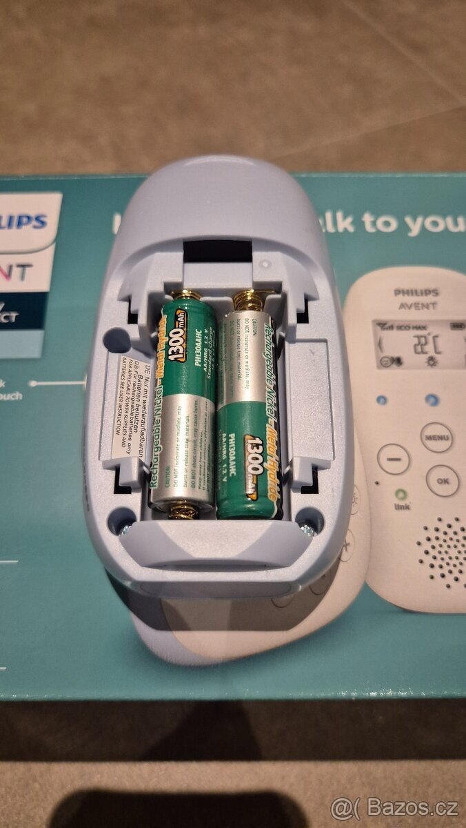 Dětská chůvička Philips AVENT Baby DECT monitor SCD715 - 5