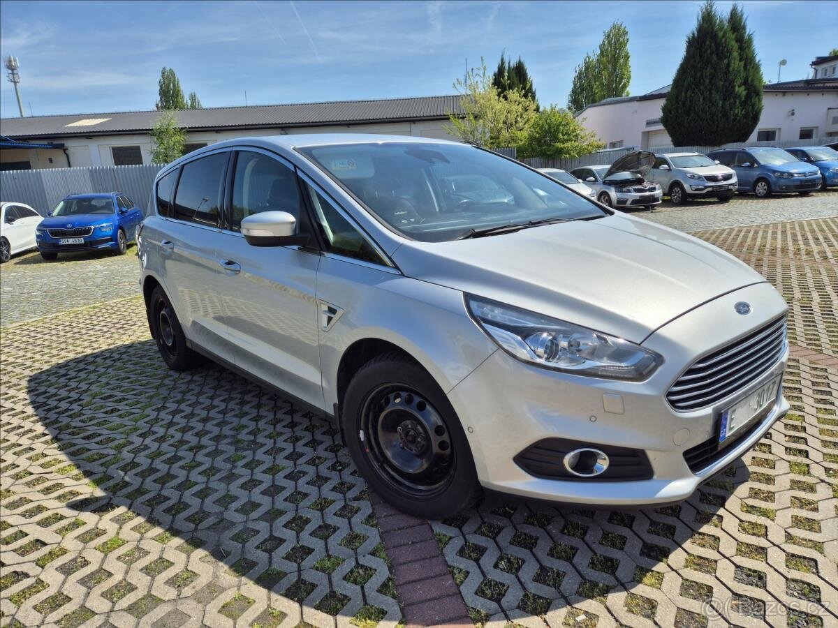 Ford S-MAX 2,0 TDCI, pobočka Kolín (2018) - 5