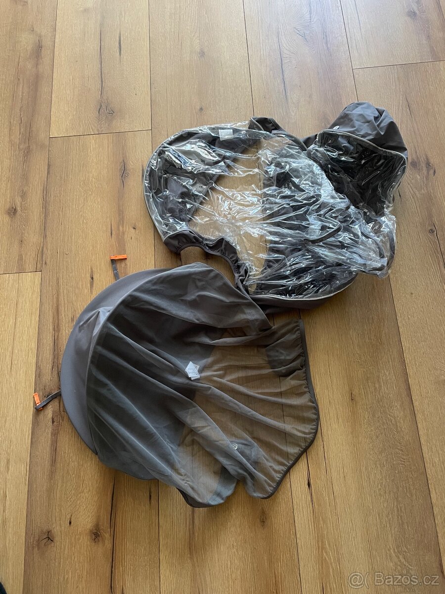 Kočárek stokke - 5