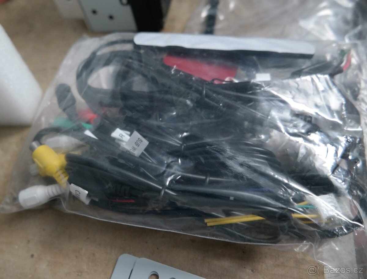 2DIN Navigace Android 14 4GB/32G Android Auto + Carplay - 5