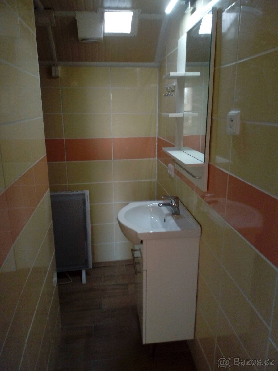 Pronájem bytu v Nivnici - 5