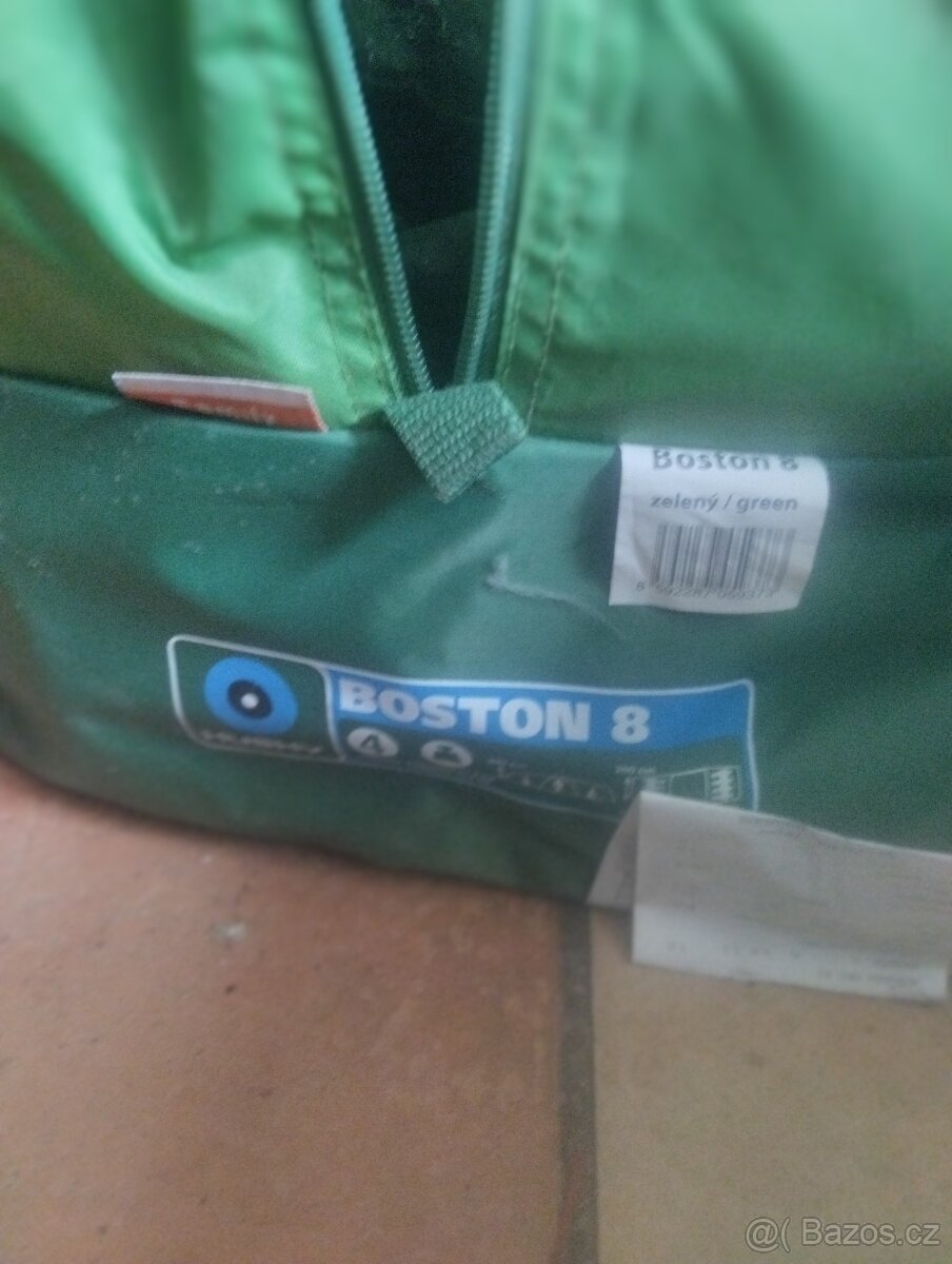 Stan Husky Boston 8 - 5