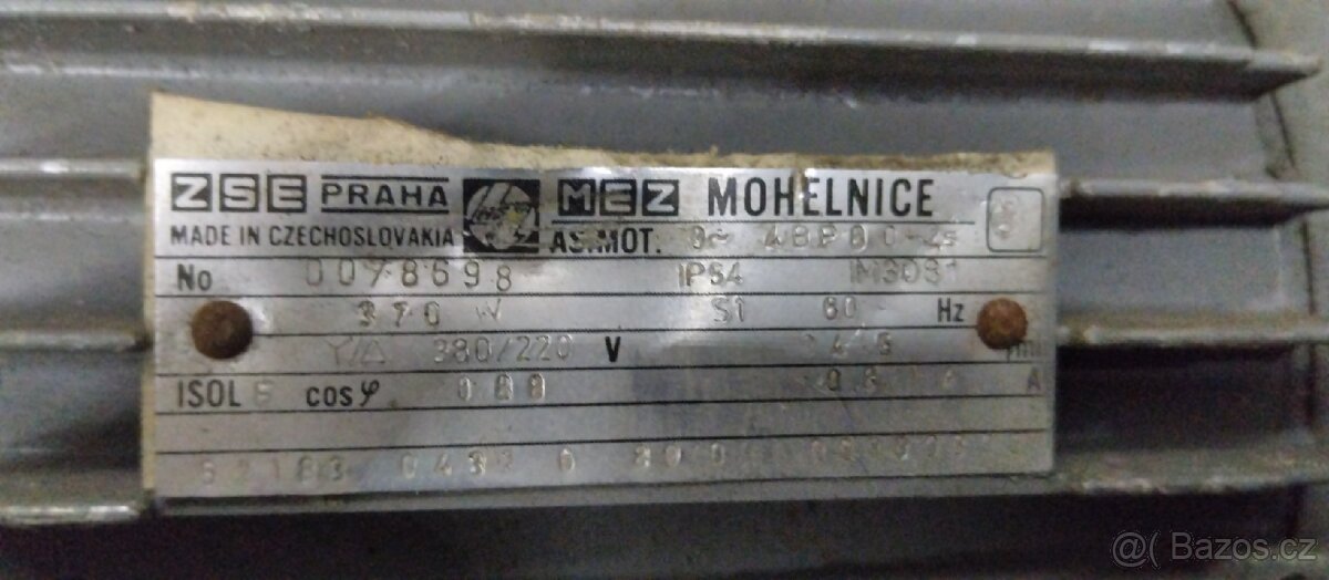 Přírubový motor 2ks - 5