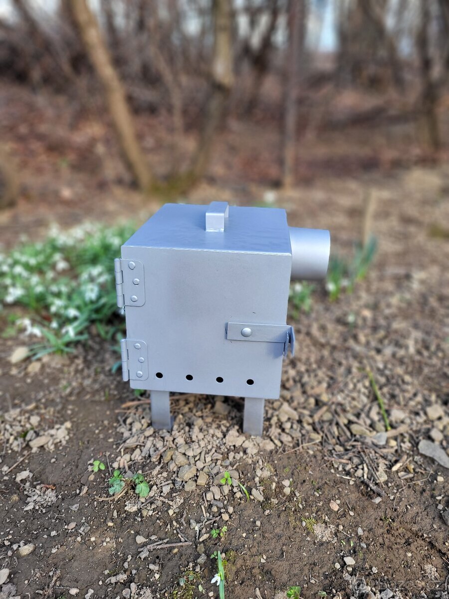 Topeniště k udírně - 5