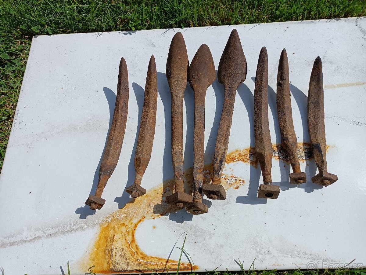 DÍLY K SEKAČCE - 5