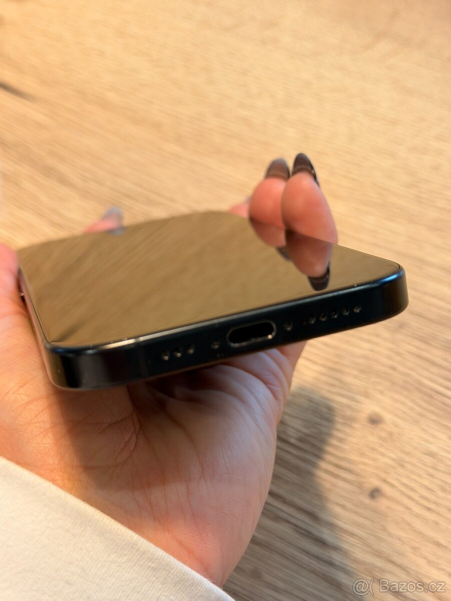 iPhone 16 Pro, Black Titanium, 256Gb - 5