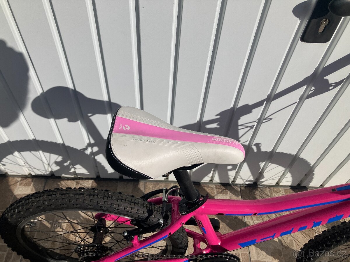 DĚTSKÉ KOLO 20 - 5