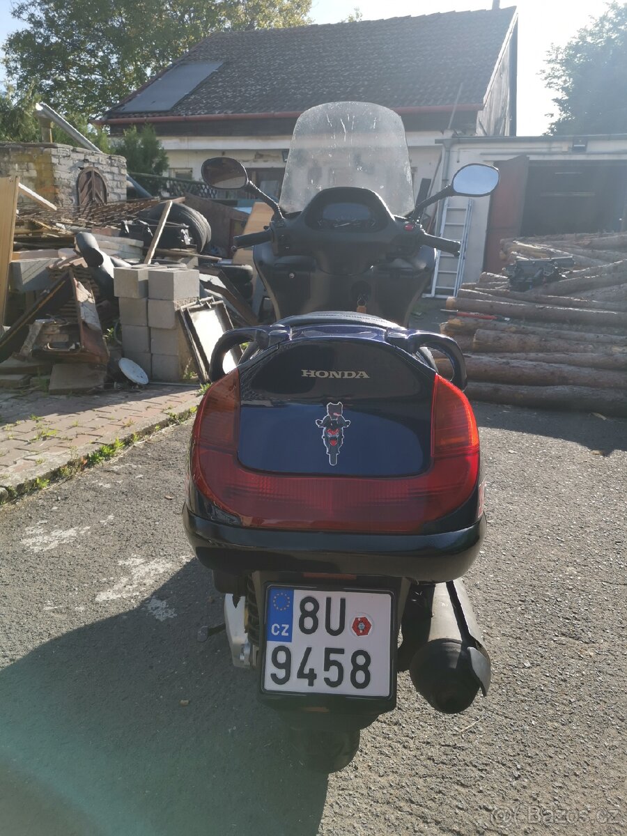 Honda Foresight 250 - 5