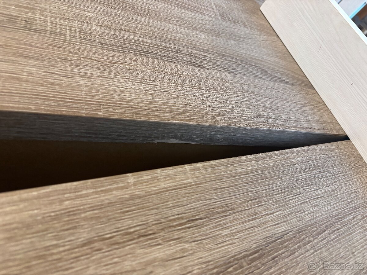 Přebalovací pult - 5