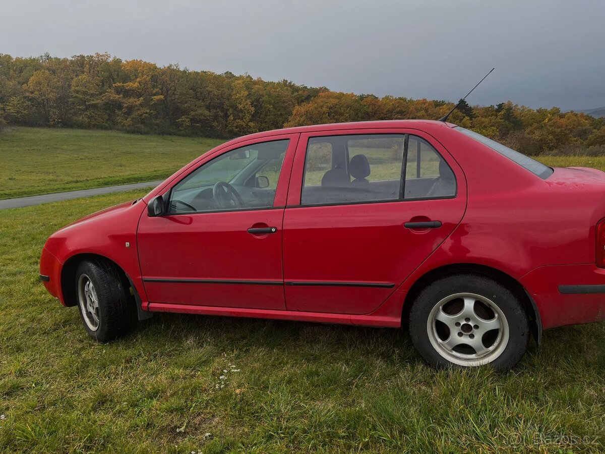 Škoda fabia sedan 1.4mpi - 5