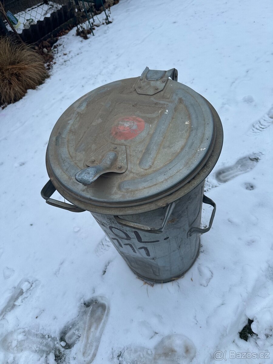 plechová popelnice - 5