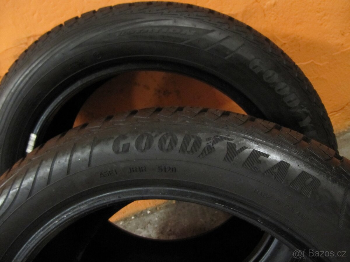 Pneu 205/55/17 Good Year Vector - 5