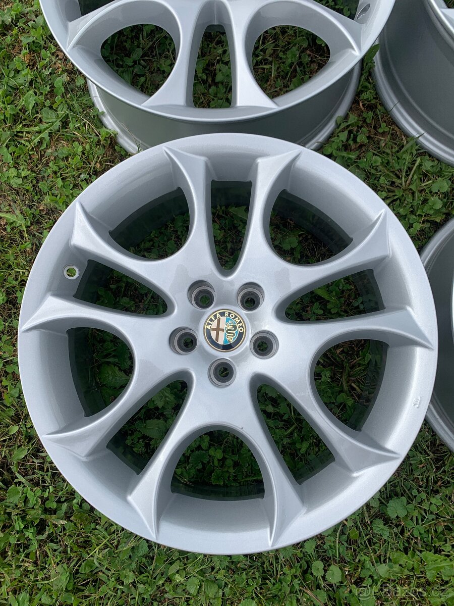 ALU ALFA ROMEO 5X98 R17’ AR156 FACE - 5
