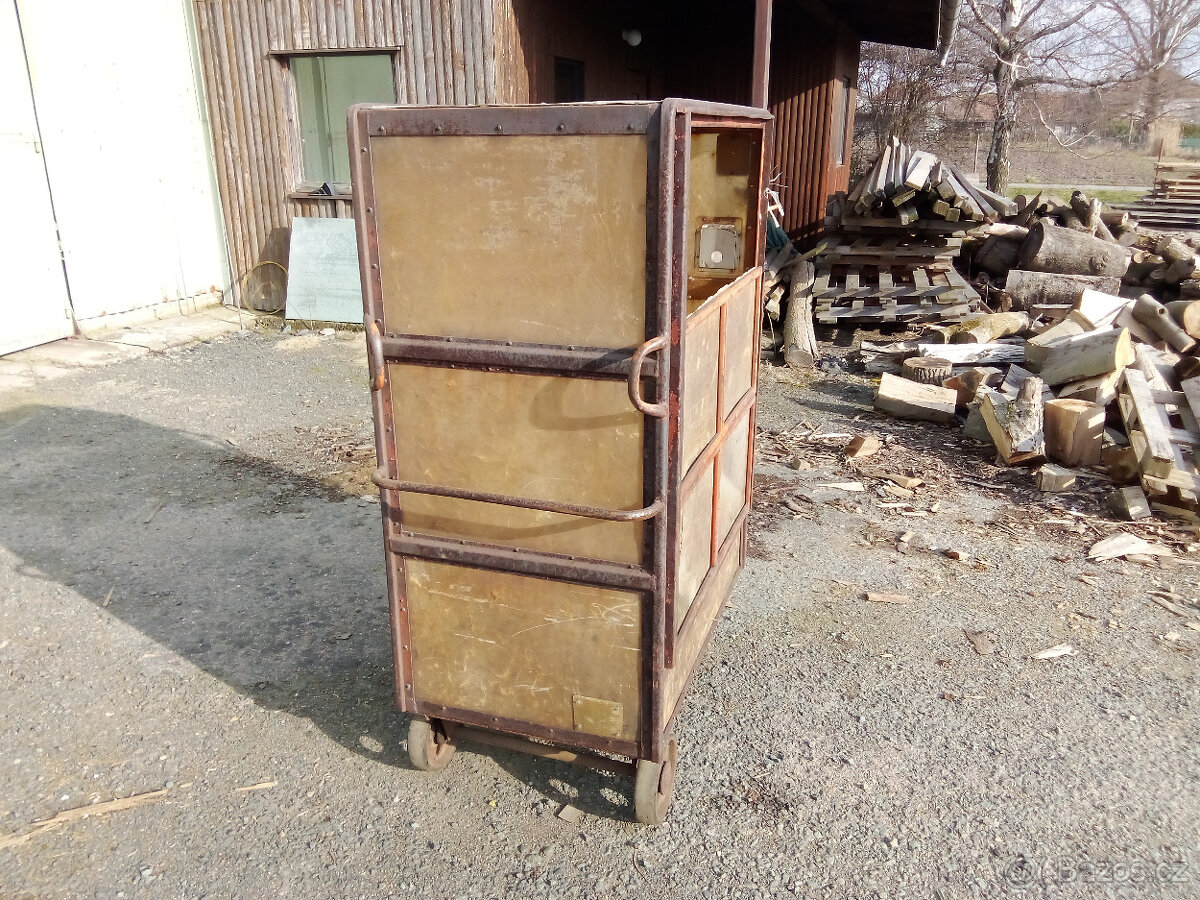 Univerzální vozík do garáže/skladu/dílny - 5