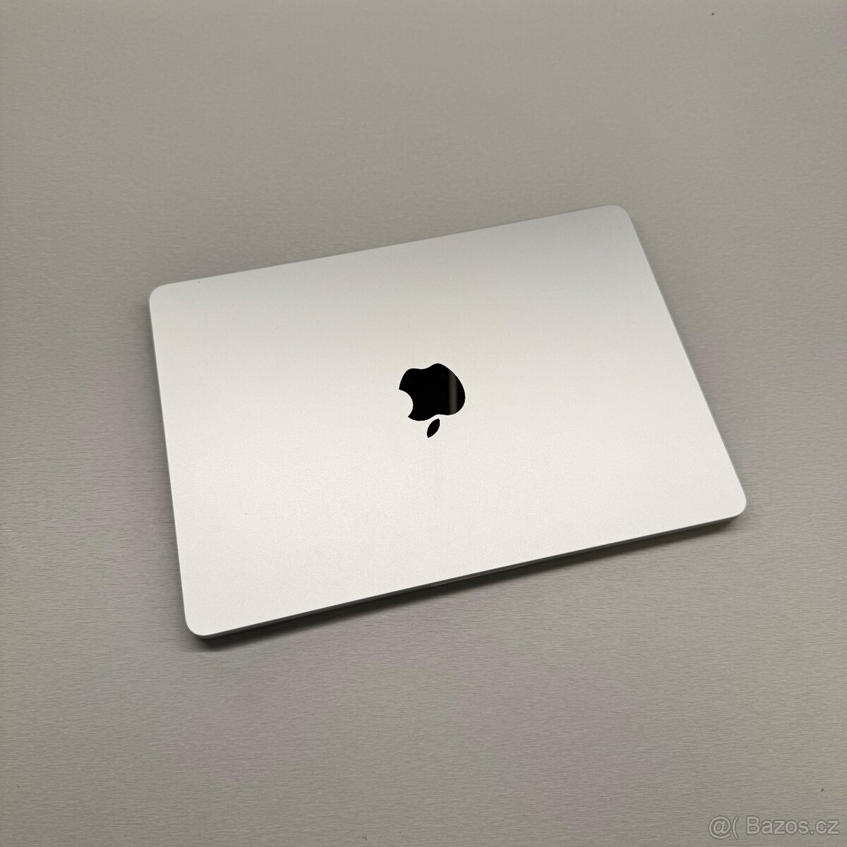 ZÁNOVNÍ MACBOOK AIR 13” M2/256GB/8GB/BATERIE 100% - 5