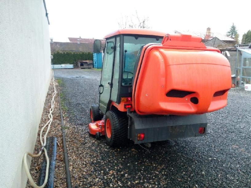 malotraktor Kubota BX2200 sekaní + koš - 5