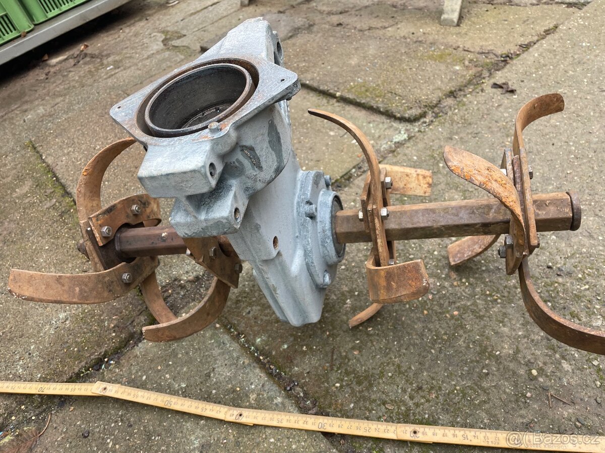 Rotavátor Varí ,Terra , Gutbrod. Spojka 80mm. - 5